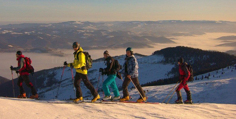 ski touring Bihor Vladeasa Mountains