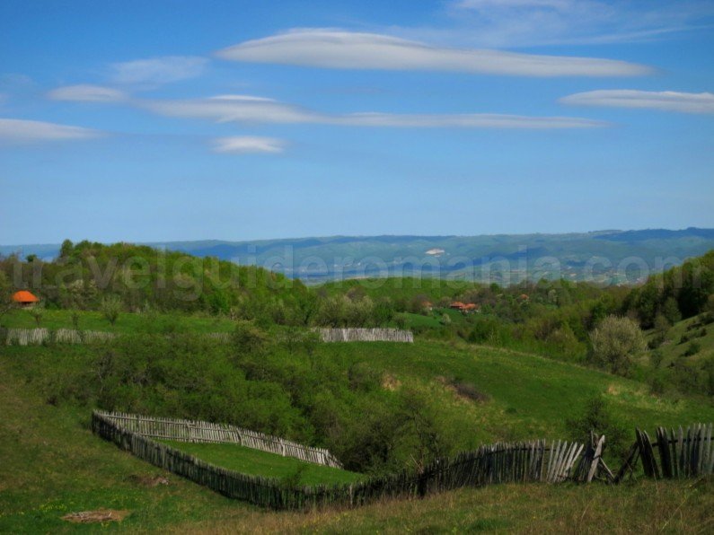 mountain biking Ponoara Padurea Craiului