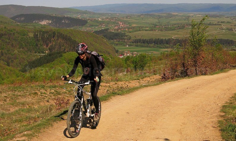 mountain biking Ponoara Padurea Craiului