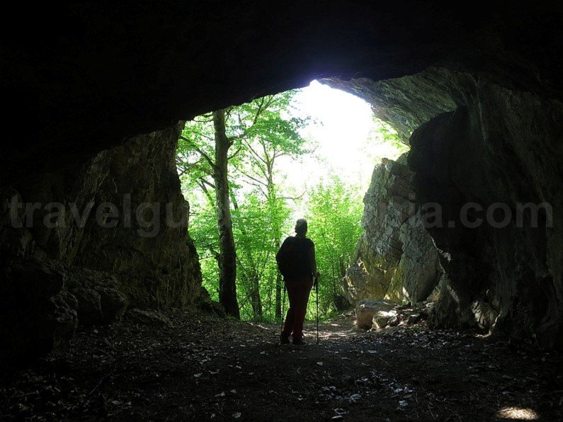 mountain biking Ponoara Boiului Valley Padurea Craiului