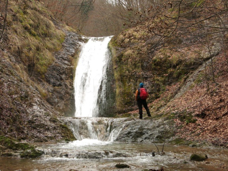 mountain biking Ponoara Boiului Valley Padurea Craiului