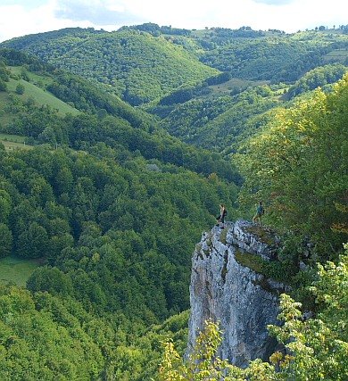 mountain biking Ponoara Boiului Valley Padurea Craiului