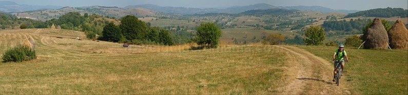 mountain biking Ponoara Padurea Craiului