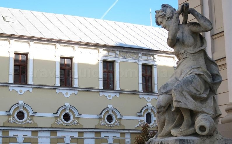 Theatre "Regina Maria" Oradea