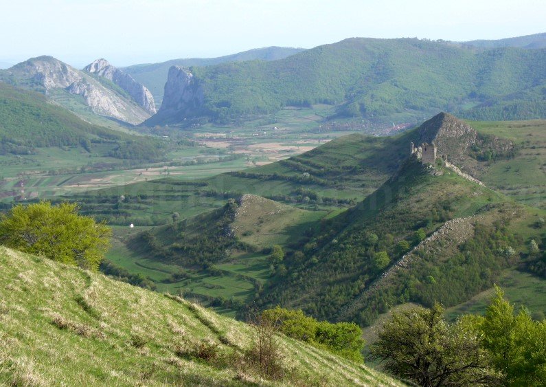 trascau-cetatea-coltesti-valisoara