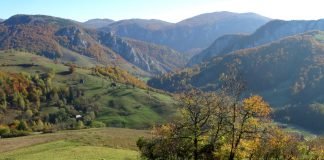 Trascau Mountains – a mixture of mountain civilization and wilderness trascau ponor gorges geogel