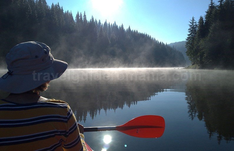 belis fantanele lake cluj morning