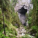 17948348046011734_travelguideromania